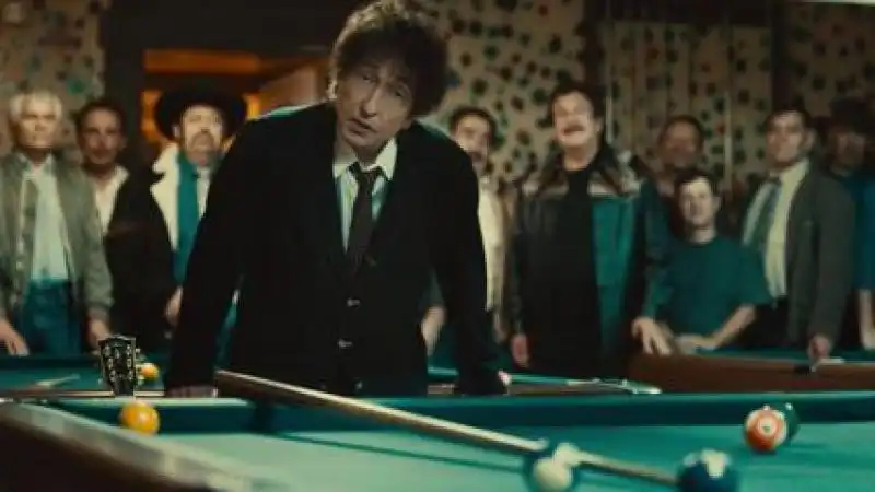 BOB DYLAN NELLO SPOT CHRYSLER DEL SUPER BOWL 