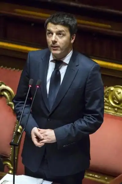 FIDUCIA AL GOVERNO RENZI IN SENATO FOTO LAPRESSE 