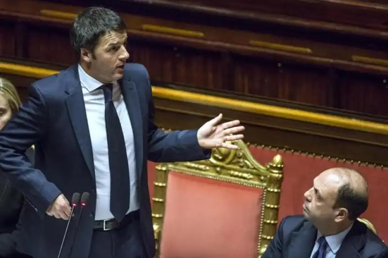 FIDUCIA AL GOVERNO RENZI IN SENATO FOTO LAPRESSE 