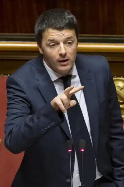 FIDUCIA AL GOVERNO RENZI IN SENATO FOTO LAPRESSE 