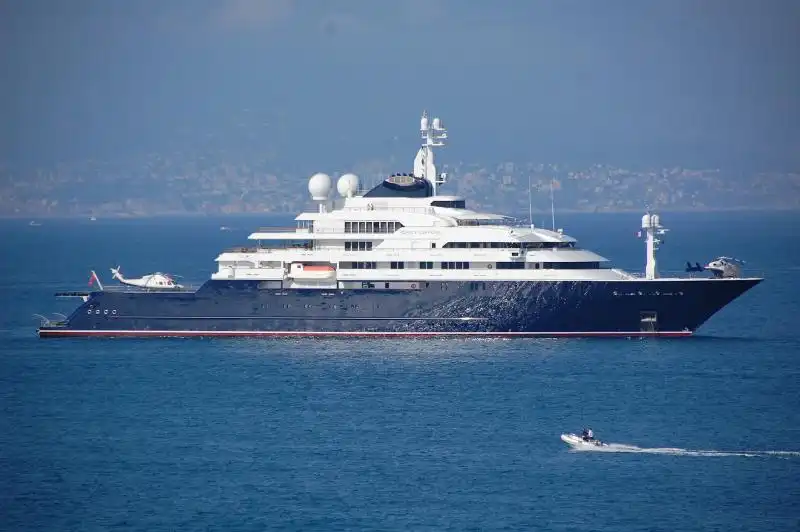 octopus il mega yacht di paul allen 