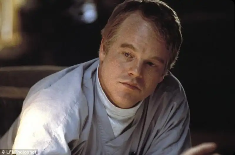 Philip Seymour Hoffman nel ruolo in Magnolia 