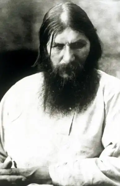 Rasputin faceva sesso con le donne per purufucarle 