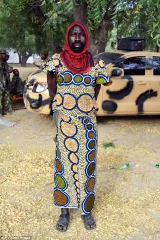 boko haram travestiti da donna