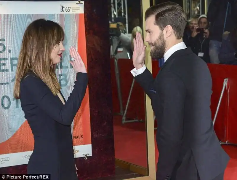 dakota e jamie dornan debutto di 50 sfumature al festival di berlino