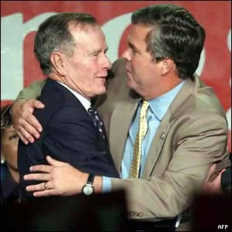 JEB E IL PADRE GEORGE HERBERT WALKER BUSH 