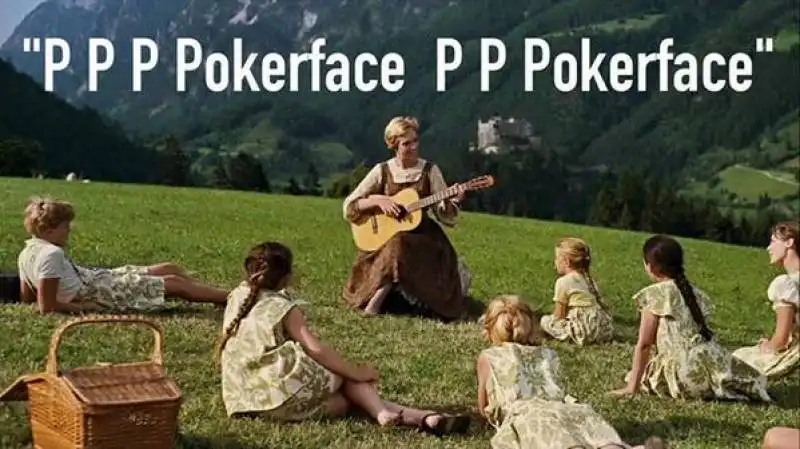 julie andrews canta poker face