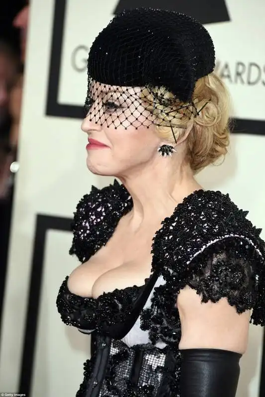 madonna ai grammy