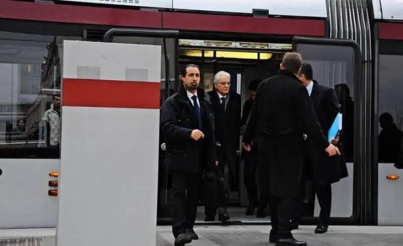 MATTARELLA TRAM FIRENZE