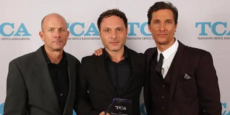 NICK PIZZOLATTO CON MCCONAUGHEY