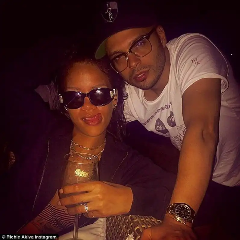 rihanna e richie akiva