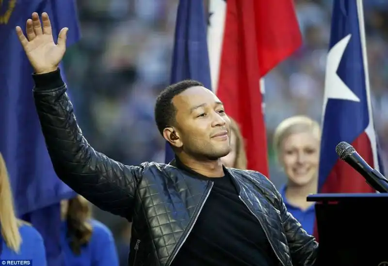 superbowl   john legend254189cd00000578 2935356 image a 25 1422835473763