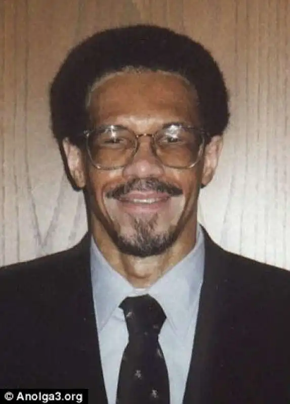 ALBERT WOODFOX 