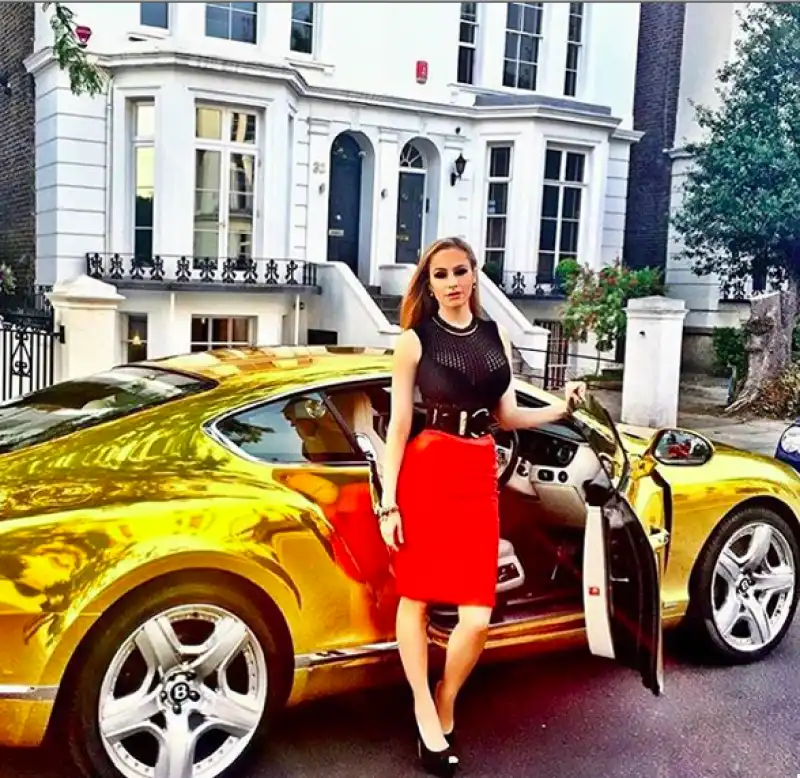 bentley dorata su rich kids of instagram