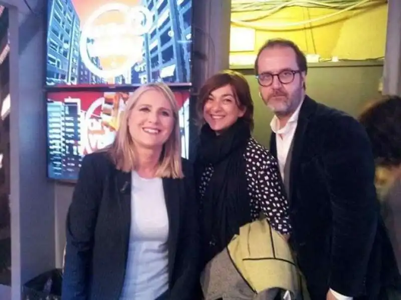 DARIA BIGNARDI CON FEDERICA SCIARELLI E STEFANO COLETTA IN STUDIO A CHI L HA VISTO