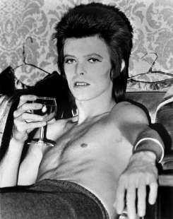 david bowie negli scatti di mick rock 12