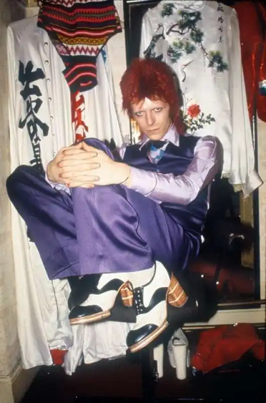 david bowie negli scatti di mick rock  19