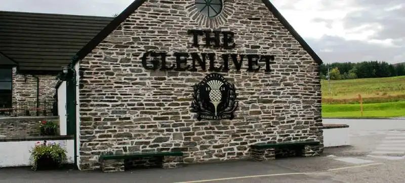 distilleria di whisky Glenlivet 