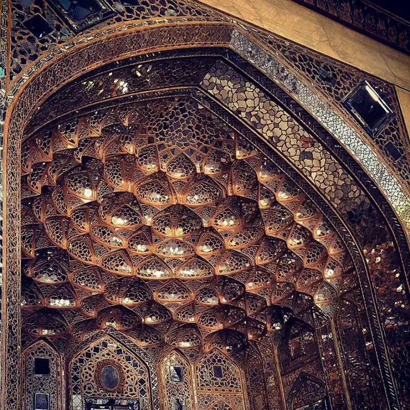 iran palazzo shah abbas safavi