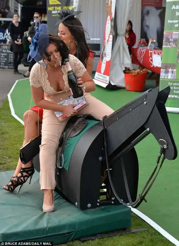 lady ubriache ad aintree