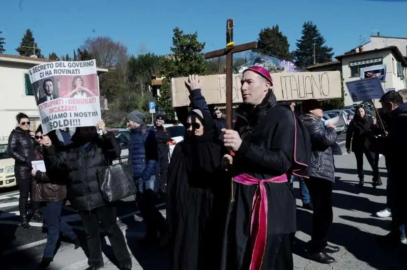 rignano   funerale del risparmio   caos etruria    