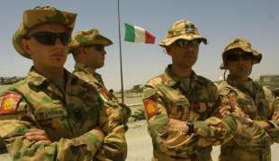 SOLDATI ITALIANI IN IRAQ