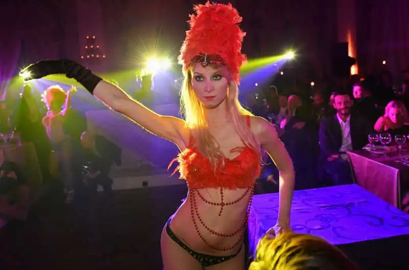 corpo di ballo del burlesque (17)