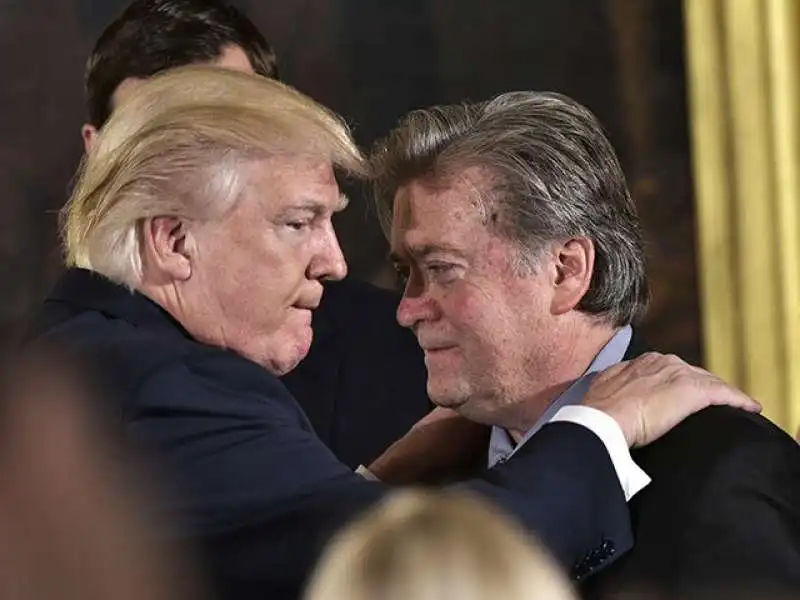 donald trump e steve bannon