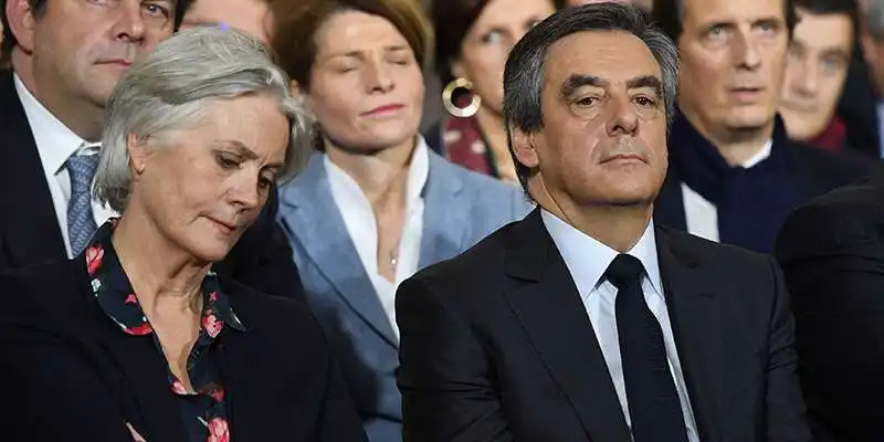 FILLON