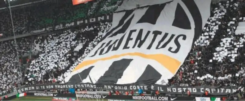 JUVENTUS CURVA