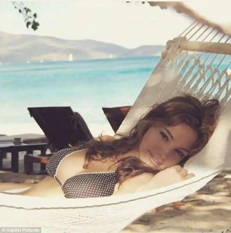 kelly brook a necker island