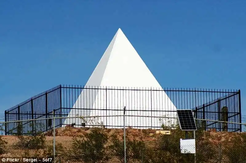 piramide recintata