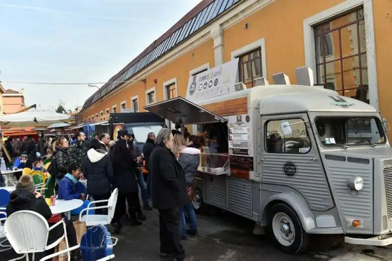 STREET FOOD A MILANO