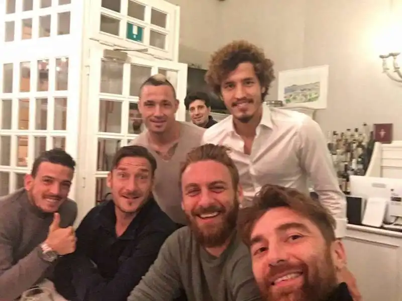 TOTTI DE ROSSI CHINAPPI 5