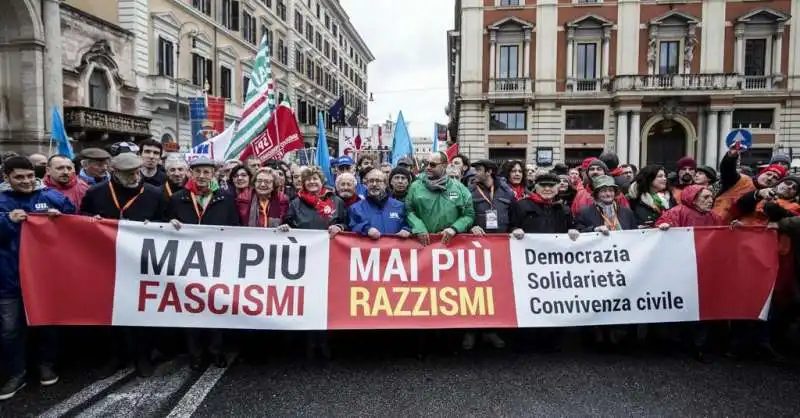 corteo antifascista a roma 11