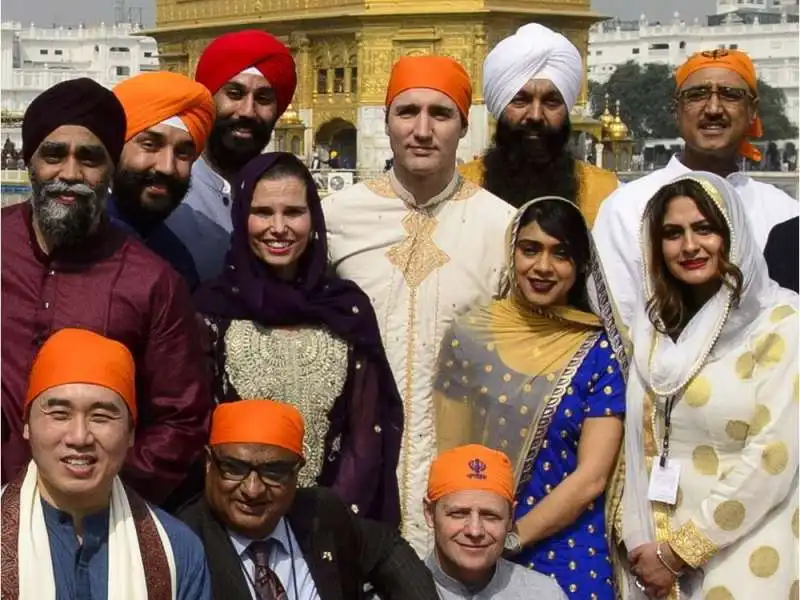 JUSTIN TRUDEAU CON LA FAMIGLIA IN INDIA     