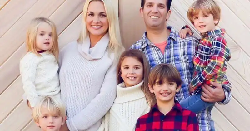 la famiglia di donald jr e vanessa trump