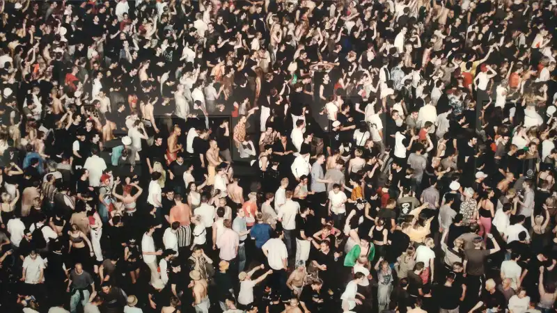 may day IV andreas gursky