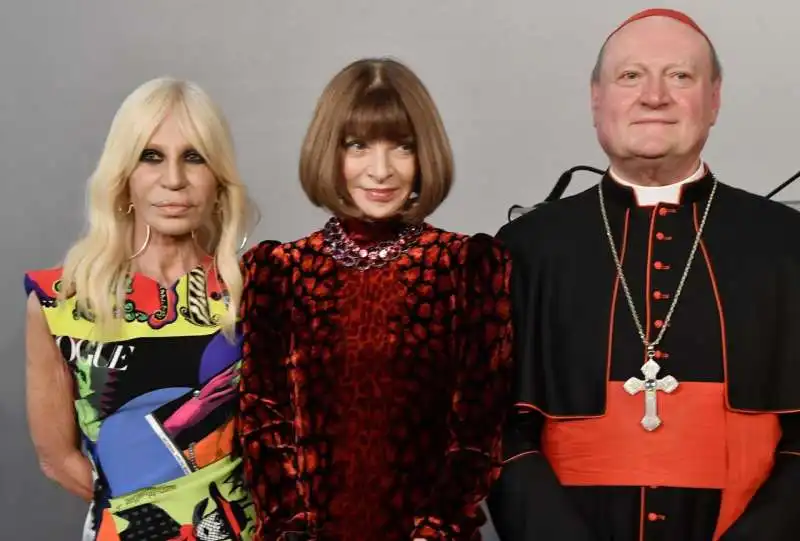 Ravasi, Wintour, Versace al Moma