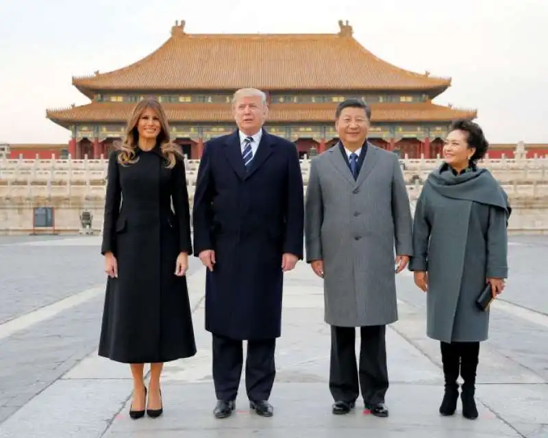 trump e xi  jinping alla citta proibita piazza tien an men