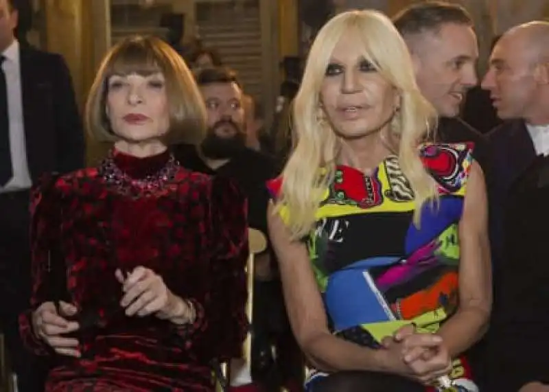 WINTOUR DONATELLA VERSACE 14