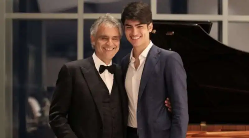 andrea bocelli con il figlio matteo 4