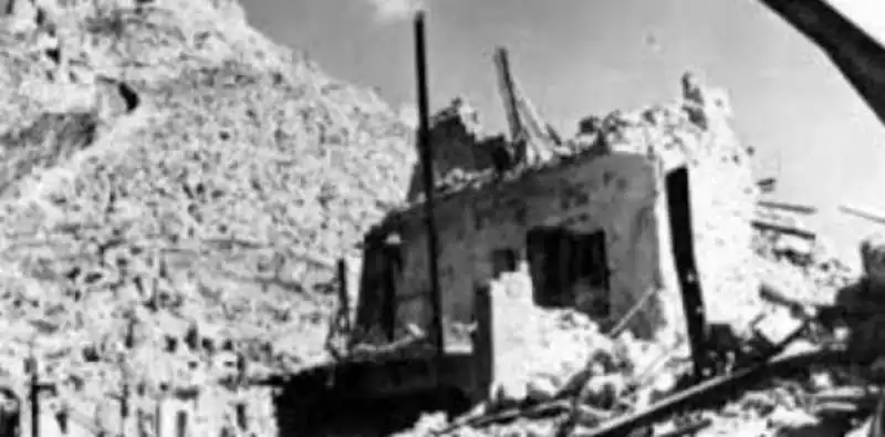 bombardamento abbazia montecassino 4