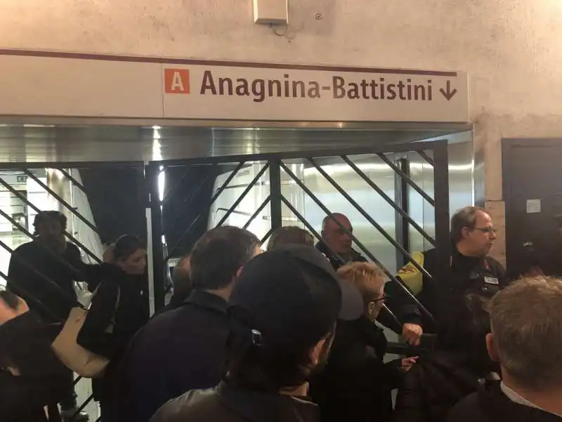 caos trasporti a roma 2