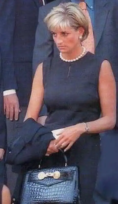 diana al funerale di versace