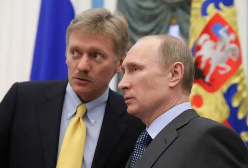 DMITRIJ PESKOV E PUTIN