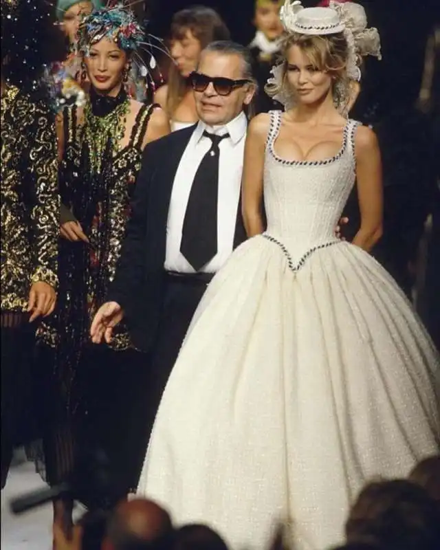 karl  lagerfeld  claudia schiffer