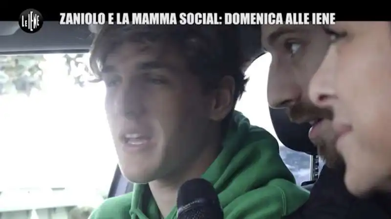 le iene intervistano zaniolo e la mamma 4