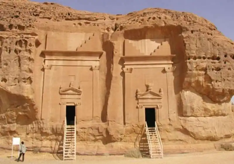 madain saleh 8