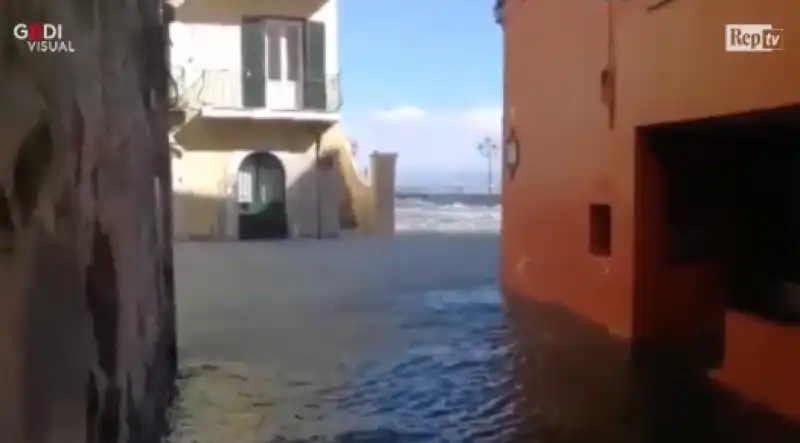 maltempo centro-sud ischia